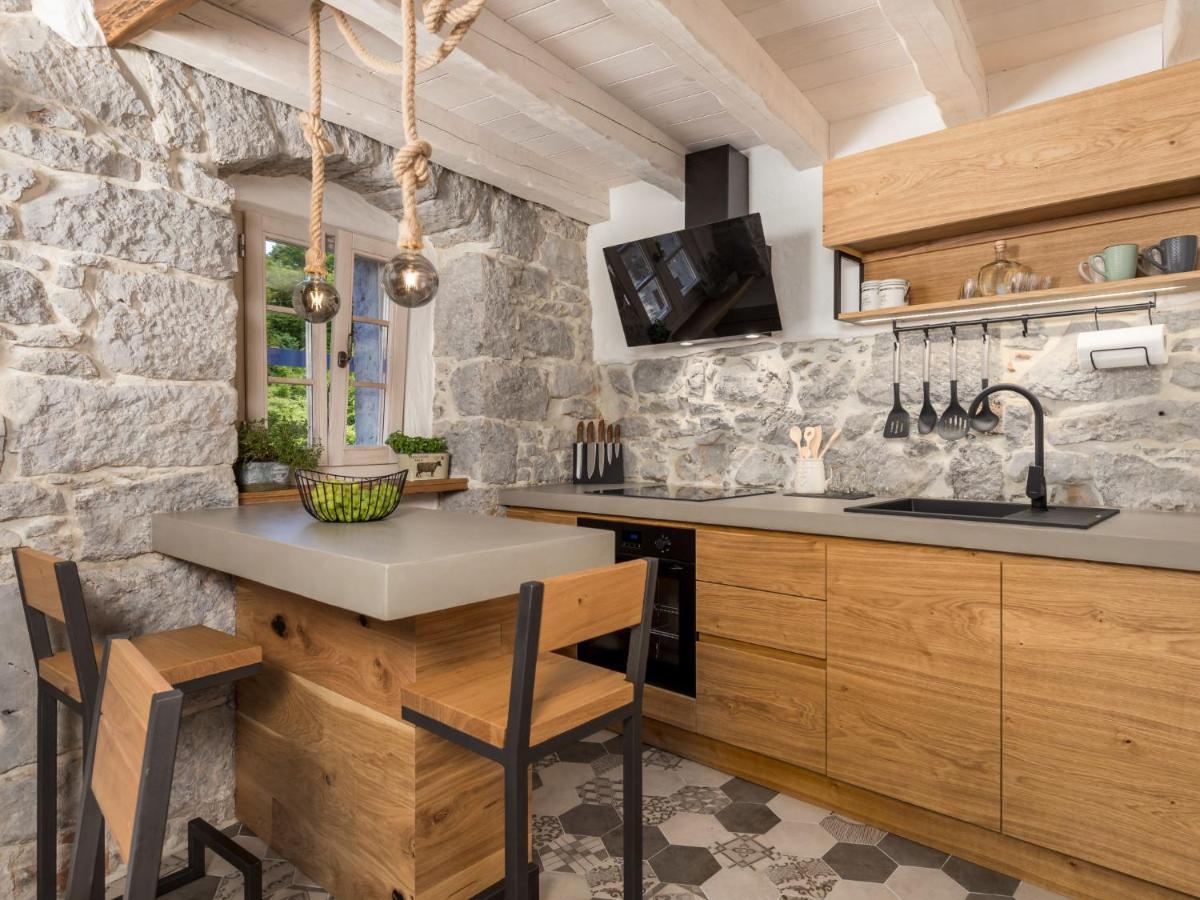 Holiday Home Villa Antonio By Interhome Jurdani Ngoại thất bức ảnh