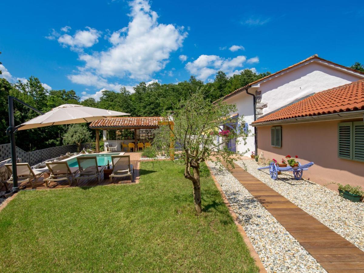Holiday Home Villa Antonio By Interhome Jurdani Ngoại thất bức ảnh